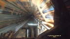  Schnell nach oben - Aufzug im Atomium