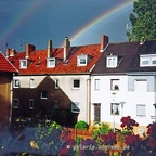 1990er, Köln Zollstock, Wohnhaus mit Regenbogen